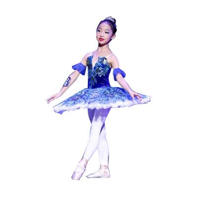 China Hot Selling Professional White Quick-drying Ballet Dance Performance Stage Costume Romantic Tutu for sale