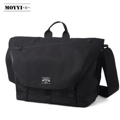 China Polyester Cool Messenger Crossbody Bag For Men Oxford Satchel Shoulder Bag Laptop Bags Bookbag for sale