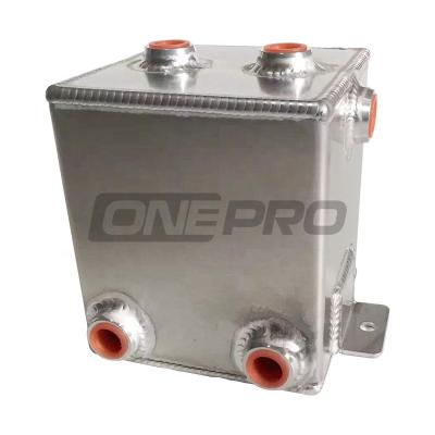 China Universal For Drift Racing High Performance 1L 2L 3L 4L Universal Polished Aluminum Alloy Swirl Pot Fuel Surge Tank for sale