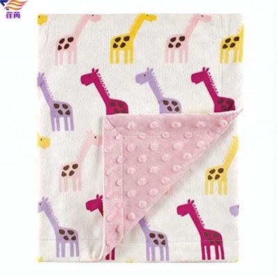 China Pale Pink Soft Giraffe Animal Print Anti-Pilling Dot Minky Blanket for sale