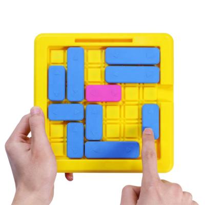 China Educational DIY Toys High Quality Toy Set Parking Puzzle Challenge Block Game For Kids for sale