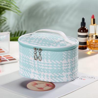 China Hot Selling Multi-Function Zipper High Capacity Armor Multi-Function Makeup Case Stylish Blue Makeup/Custom LOGO Travel Toiletry Cosmetic Case Wash Bag for sale