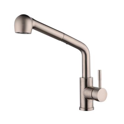 China Metered Faucets Matte Brass Deck Mounted Pullout Antique Kitchen Faucet With Pull Out Sprayer for sale