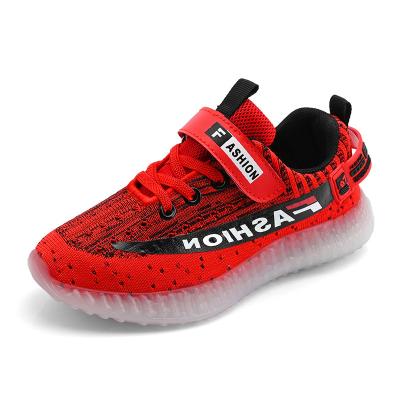 China Fashion trend children's shoes 2022 new spring mesh child sports breathable flying shoes for sale