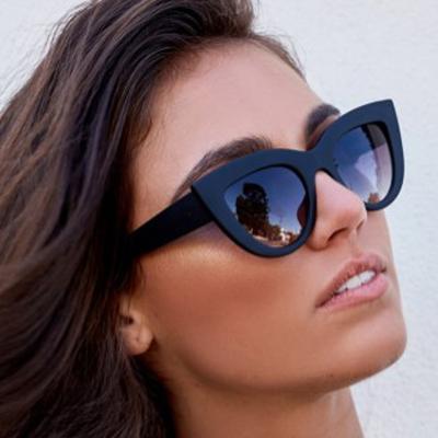 China AC Lens UV400 Private Label Frame White Custom Printed Party Light Weight Best Selling Travel Driving Stripe Cat Eye Sunglasses for sale