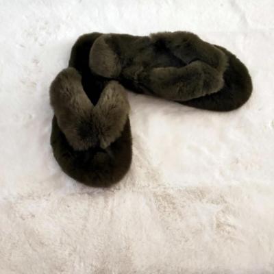 China 2022 Sale Fashion Cute Plush Lamb Sheep Fuzzy Wool Slipper Slide Sandals Indoor/Outdoor Cute Fluffy Warm Soft Slippers For Ladies for sale