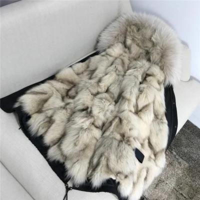 China Fashion Viable High Quality Women Barring Fabric Fox Fur Collar Coat Parka With Custom Color for sale