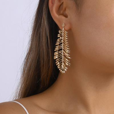 China Creative Hollow BOHEMIA Style Earrings Silver Gold Plated Earrings Jewelry Feather Leaf Hollow Earrings For Women Girls for sale