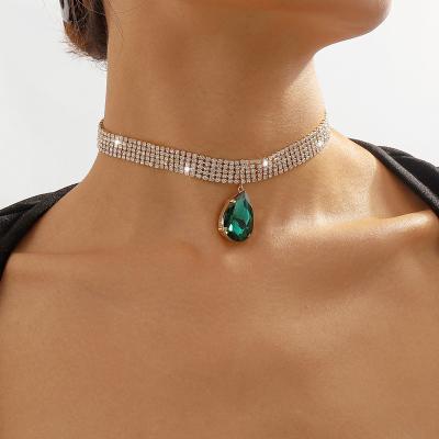 China TRENDY Fashion Jewelry Accessories Party Green Crystal Diamond Necklace For Women Shiny Water Drop Rhinestone Choker Necklace for sale