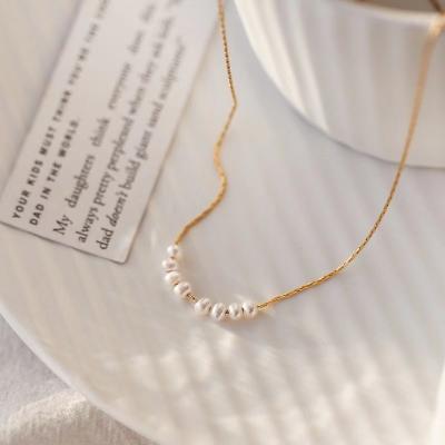 China Fashionable Thin Clavicle Necklace Stainless Steel Luxury Natural White Freshwater Pearl Retro Necklace For Women for sale