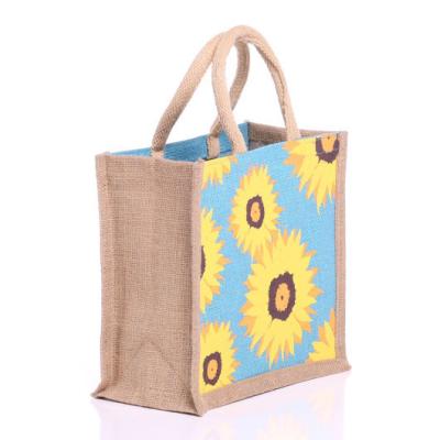 China Eco-ffriendly Custom Handled Jute Shopping Bag Logo Boutique Shopping Bags With Bamboo Hand for sale