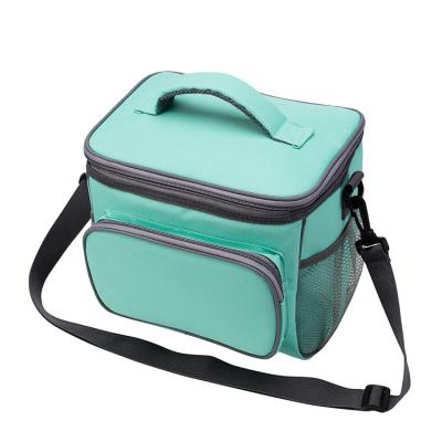 China Waterproof Reusable Insulated Waterproof Lunch Picnic Cooler Bag With Adjustable Shoulder Strap for sale