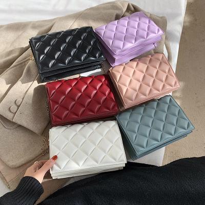 China Fashion Large Capacity Chain Versatile Rhombus Small Square Bag Single Shoulder Diagonal Cross Bag for sale