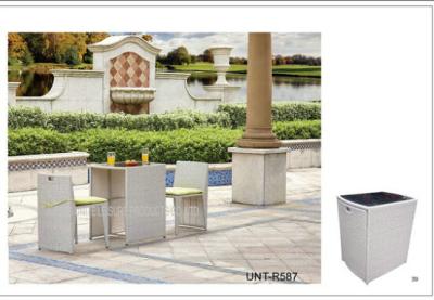 China Outdoor Patio Furniture Table And Chairs With Storage UV Resistance for sale