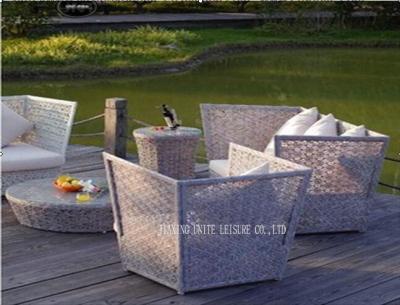 China Rattan Wicker Outdoor Garden Furniture Sets Table And Chairs For Yard / Room for sale