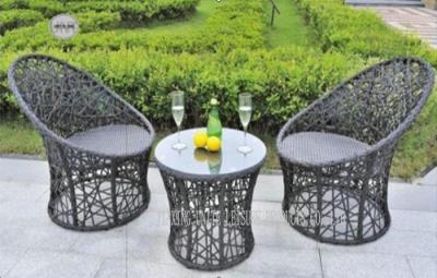 China Fashional All Weather Wicker Patio Furniture , Outdoor Patio Table And Chairs for sale