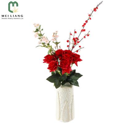 China China Yiwu Style Factory Wholesale Minimalist Rose Fake Artificial Indoor Arrangement in White Vase for sale