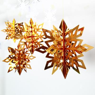 China Snowflake Garland For Mantel 3D Snowflake Hanging Garland With String For Christmas Winter Wonderland Decorations for sale