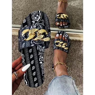 China Breathable Summer Women Slippers Chain Bandana Beach Women Slippers Summer Slippers for sale