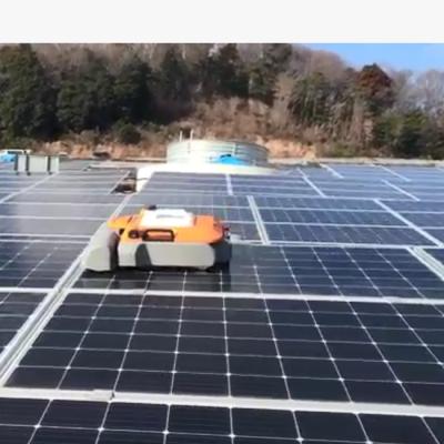 China Innovative And Efficient Solar Panel Cleaning Robot For Large Areas 720*720*210mm for sale