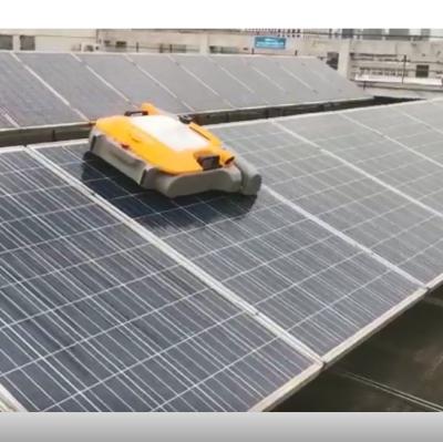 China Efficient Solar Panel Cleaning Robots With 8 L Water Tank And Low Noise Level for sale