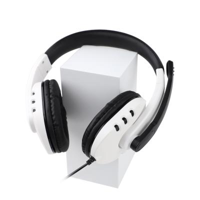 China 2021 Headband Simple Design White Gamer Headset Earphone High Fidelity Noise Canceling Earphone Game for sale