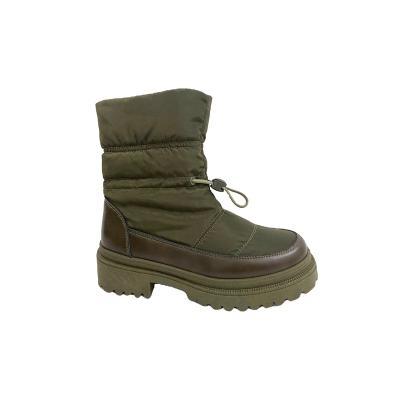 China 2022 Factory Women's Winter Breathable Multicolor Bulky Casual Height Increase Casual Comfortable Boots for sale