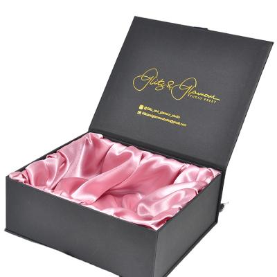 China Handmade Custom Luxury Silk Lined Gift Wrapping Box Satin Lined Box Packaging Box With Satin Lining Inside for sale