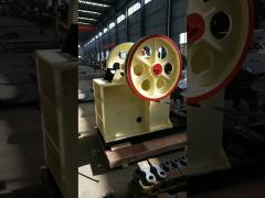 Mobile Jaw Crusher Stone Machine Double Toggle Easy Operation