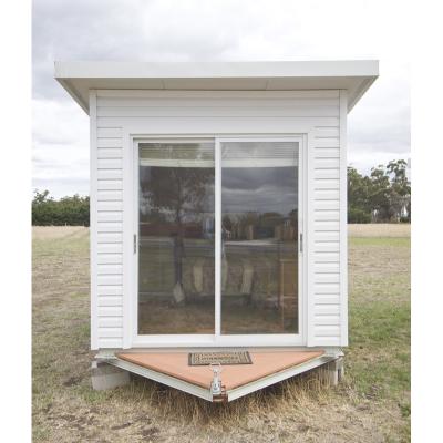 China Modern PVC External Decoration Small Modular Prefab Container House With Wheels for sale