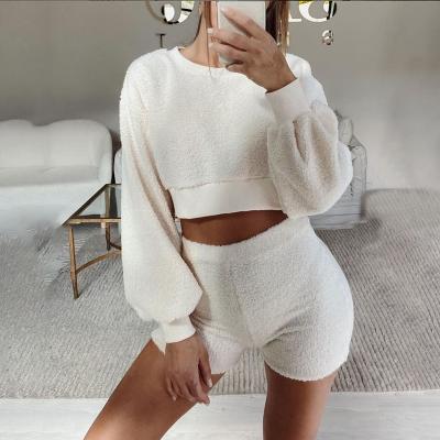 China New QUICK DRY Autumn Women's Tunic Crop Long Sleeved Hip Top Pants Leisure Short Pants Two Piece Set for sale