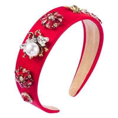 China Retro Statistical Institute fashionable baroque headband creative bee animal shape with pearl rhinestone headband for sale