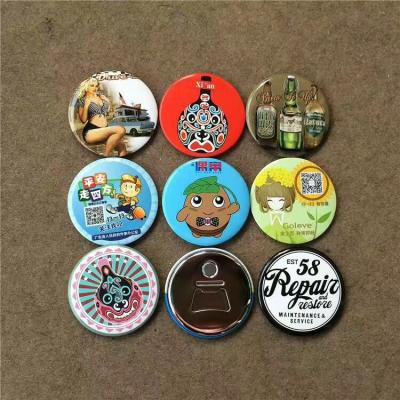 Cina Custom Souvenirs Metal Button Badge Fridge Magnet Bottle Opener in vendita