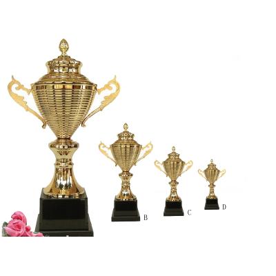 China Custom Suvenir Metal Football Trophy With Colorful shield award trophy for sale