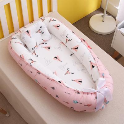 China Portable 100% Cotton Baby Materials Baby Cot Bed Sofa Crib Hug Baby Nest Portable Infant Nest Sleeper for sale