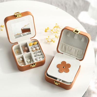 China Custom High Quality PU Leather Ring Earring Holder Pu Leather Clamshell Jewelry Display Storage Box Travel Gift Necklace, Package Packaging Box Jewelry for sale