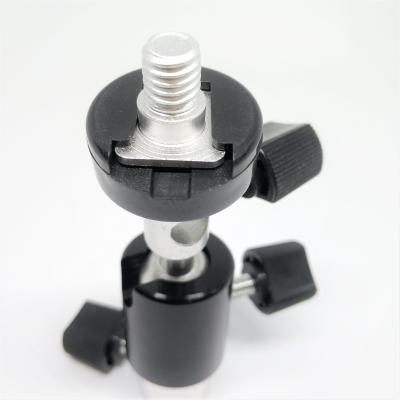 China Small Pan Tilt Pan Multi-Function Instant Strobe Umbrella Instant Kasin C Type-Adapter Bracket Bracket Connector for sale