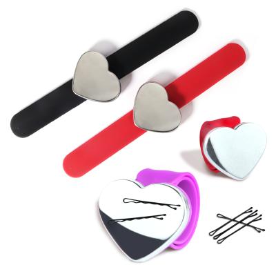 Cina Europe Magnetic Hairpin Slap Band Colorful Magnetic Silicone Wristband Hairpin Bracelet For Salon in vendita