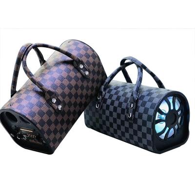 China Super High Fidelity Outdoor Karaoke DJ Bass Stereo TWS BlueTth Portable Radio Handbag 2022 Handbag 5&6 Inch Karaoke Karaoke Speaker for sale