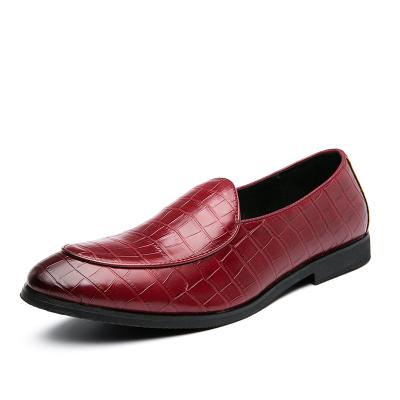 China Luxury Men's Designer Shoes New Style Flat Wholesale PU Elegant Business Shoes Wedding Casual Leather Shoes for sale