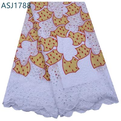 China 2021 Sustainable Newcomers African Cotton Lace Fabric With Stones Supply Eyelets Swiss Voile Lace In Switzerland For Nigerian Party Sew 1788 for sale