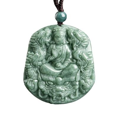 Chine Neuf dragons de jade naturel sculpté Collier de pendentif Guan Yin Un ajout unique à votre collection de bijoux à vendre