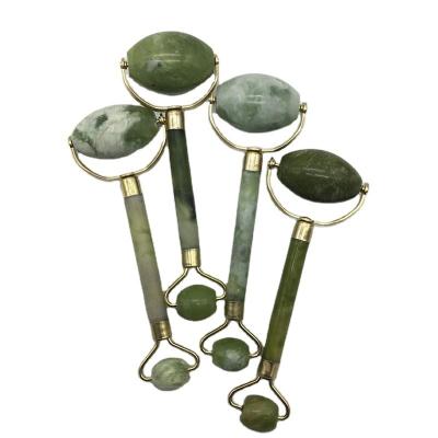 Chine Massage Jade Gua Sha Roller de glace pour le visage pierre naturelle Xiuyan Jade Guasha Roller à vendre