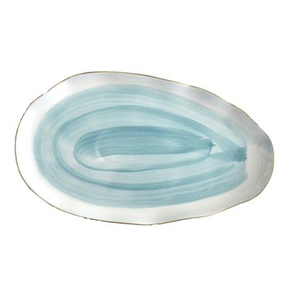 China Ceramic Fish Plate for Serving Fruit Salad Pasta Main Course Dishwasher and Microwave Safe Irregular Shape for sale