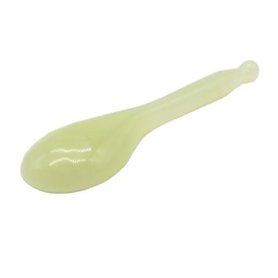 China Body Care Xiuyan Jade Gua Sha Massage Tool Green Spoon-shape Guasha Scarping Tool for Health and Wellness for sale