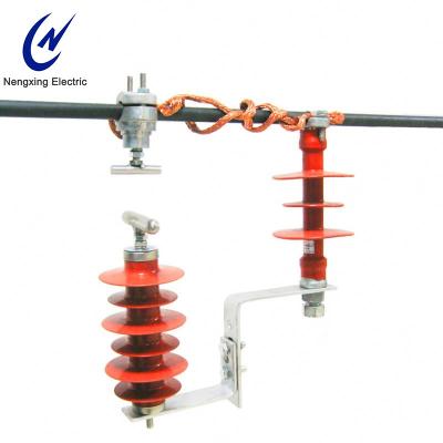 China AC Voltage 10KV Mo Space Pole Fixed Electrode High Voltage Rated Line Arrester External à venda