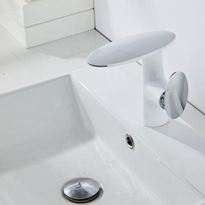 China High Quality Metered Faucets 304 Stainless Steel Bathroom Basin Deck Mounted Faucet for sale