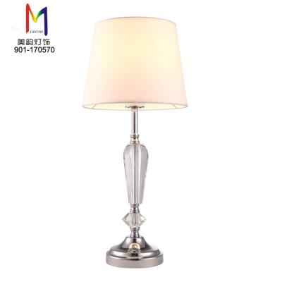 China 2021 super cool cheap modern nice crystal fabric shade modern homecenter decorative Table lamps for sale