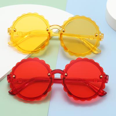 China New fashion sun glasses design flower children sunglasses eye protection for sunshade for sale