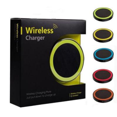 China Hot Sale Mobile Phone Mini Pad Q5 Qi Wireless Charger Dish Wireless Charging Station For Iphone 11 For Samsung Galaxy for sale